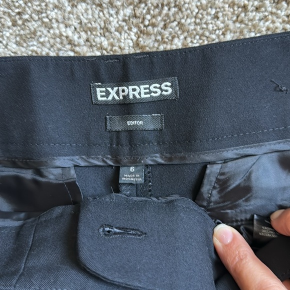 Like new, Express Editor pants size 6 - Picture 3 of 7